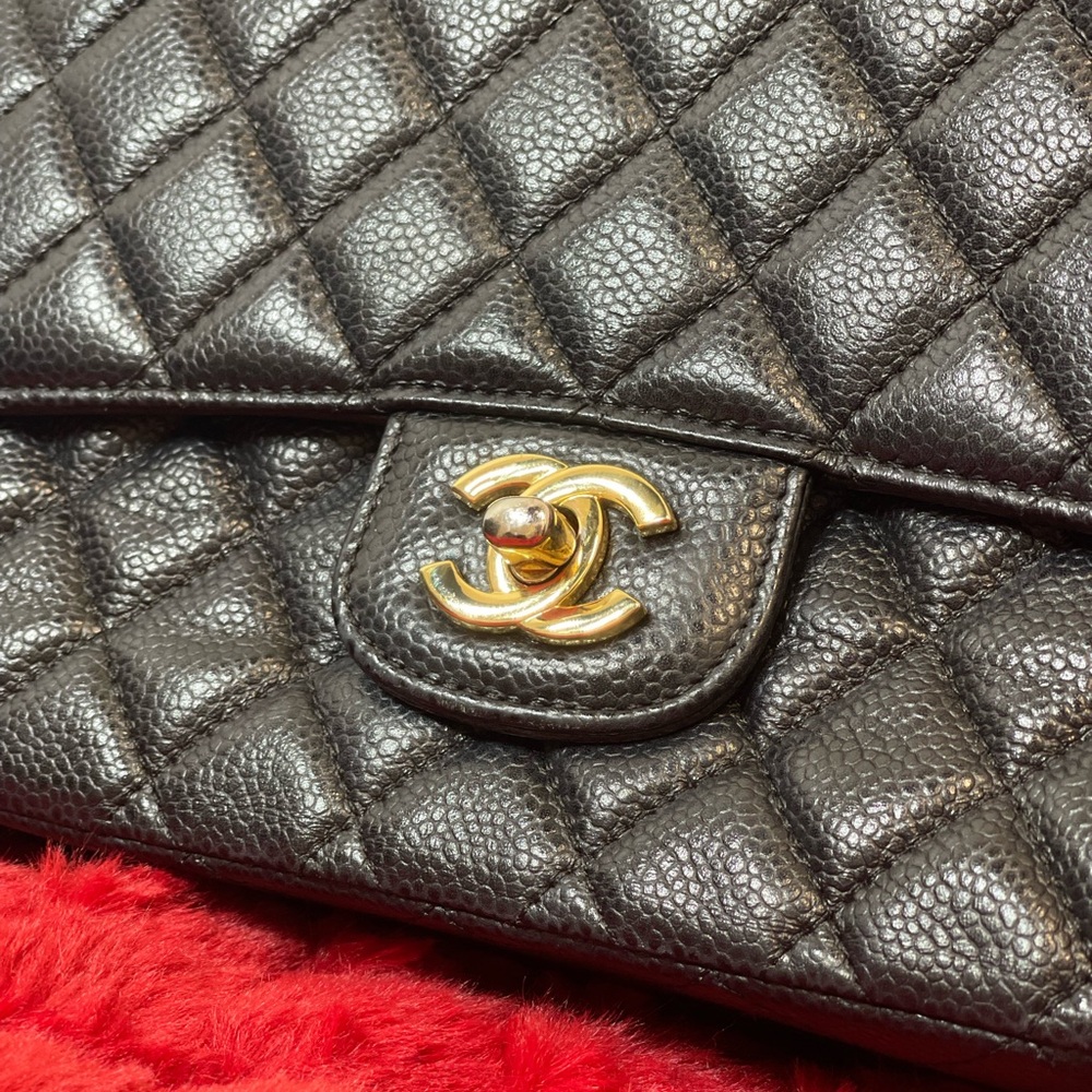 Chanel Black Quilted Caviar Medium Classic Double Flap Bag Gold Hardware, 2017 - Picture 4 of 14